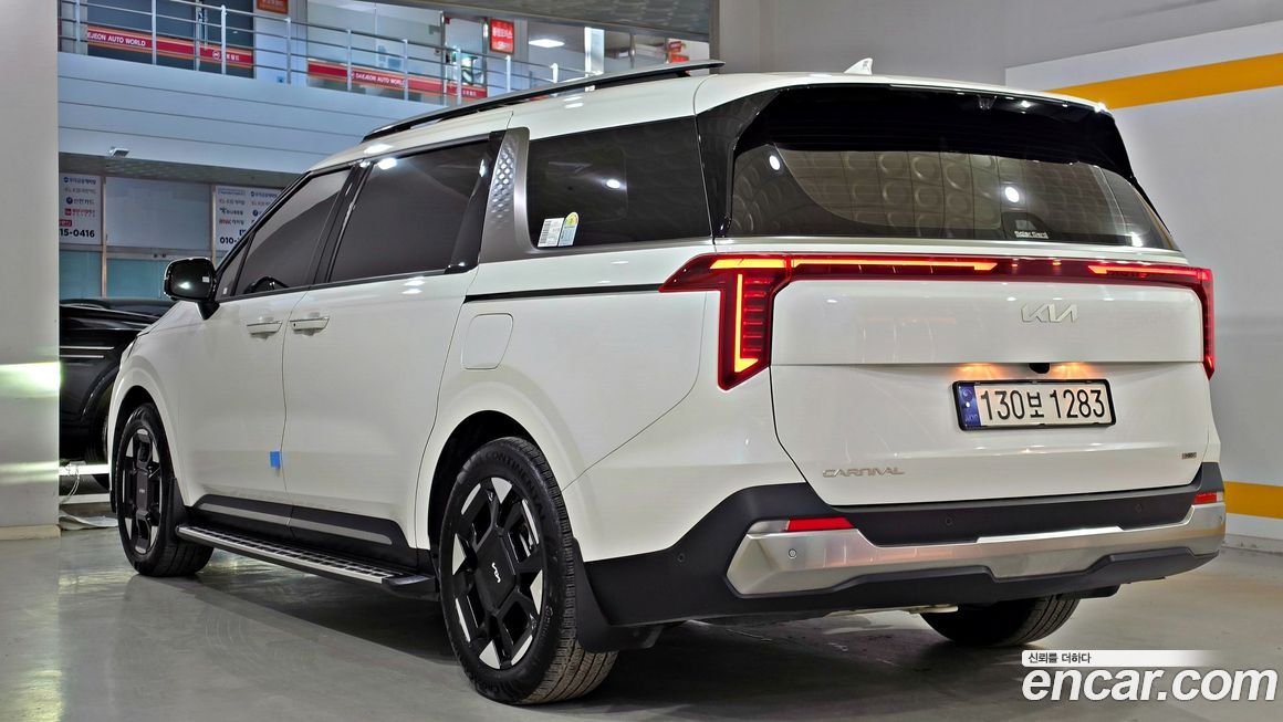 Kia Canival 2024