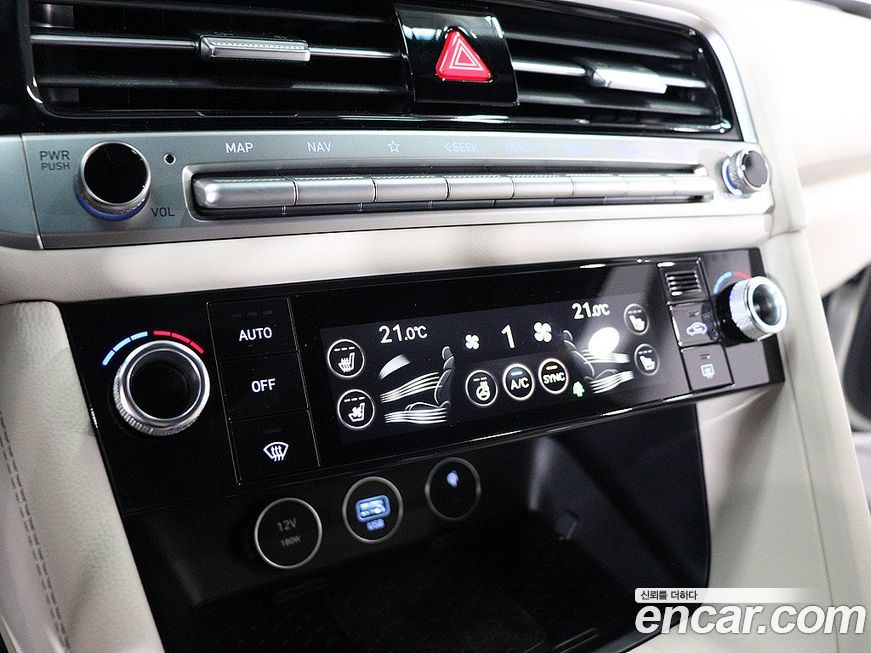 Genesis G70 2025