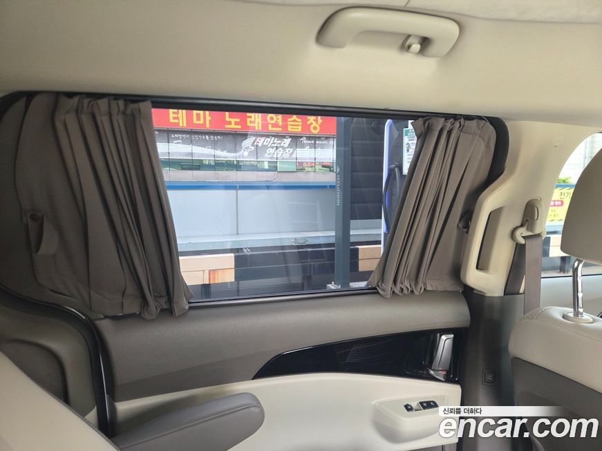 Kia Canival 2024