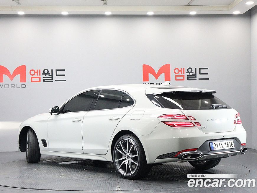 Genesis G70 2025