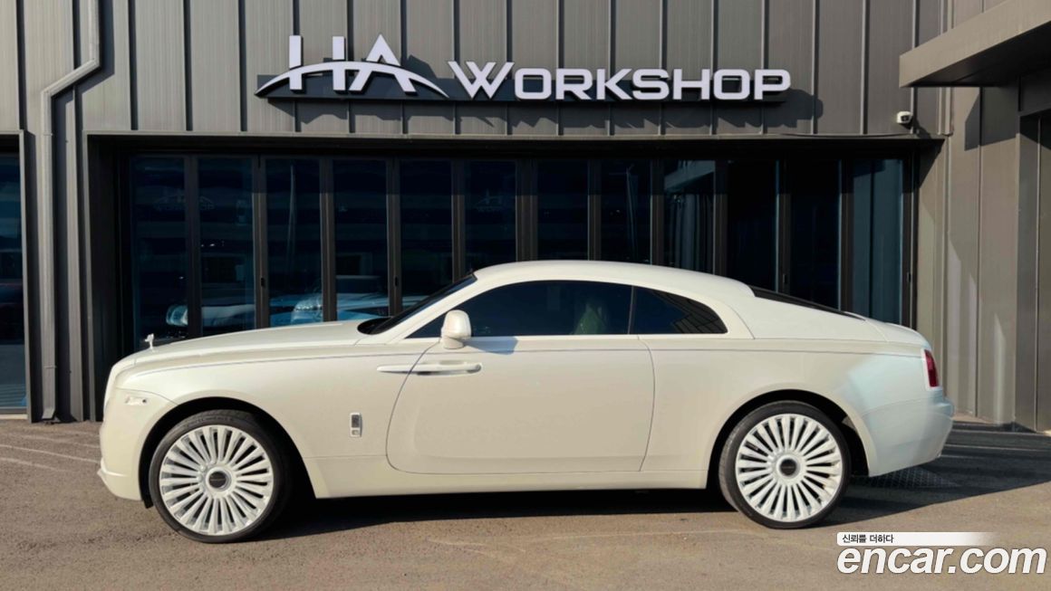 Rolls-Royce Wraith 2016