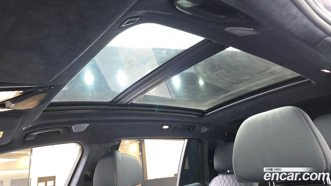 BMW X7 2021