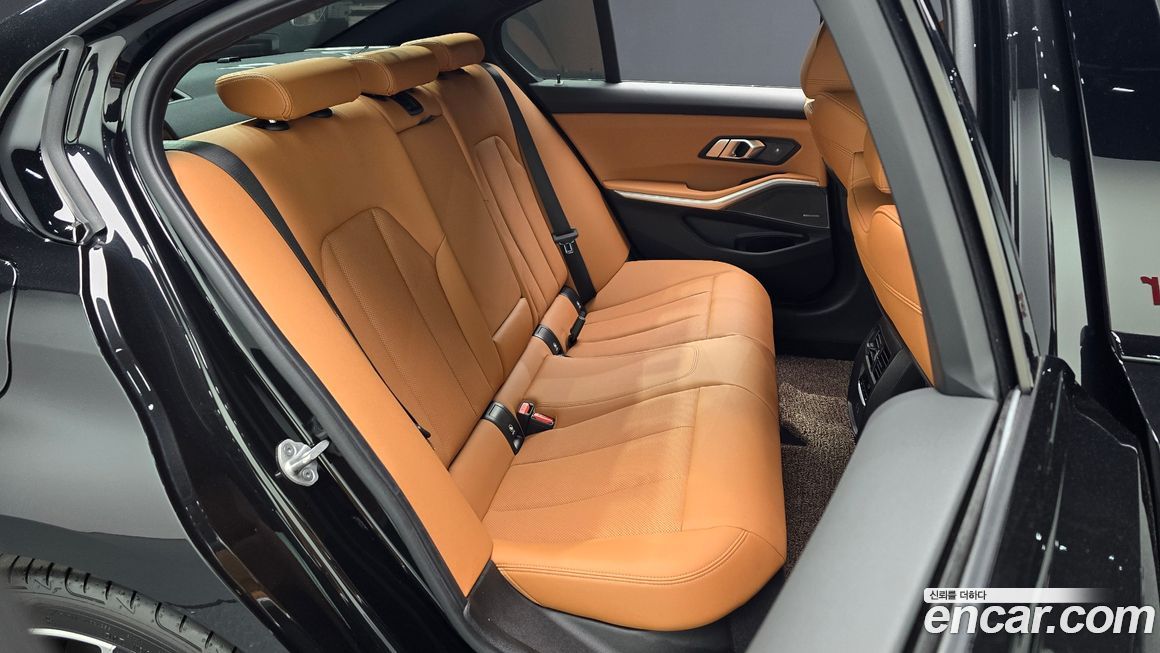 BMW 3-Series 2025