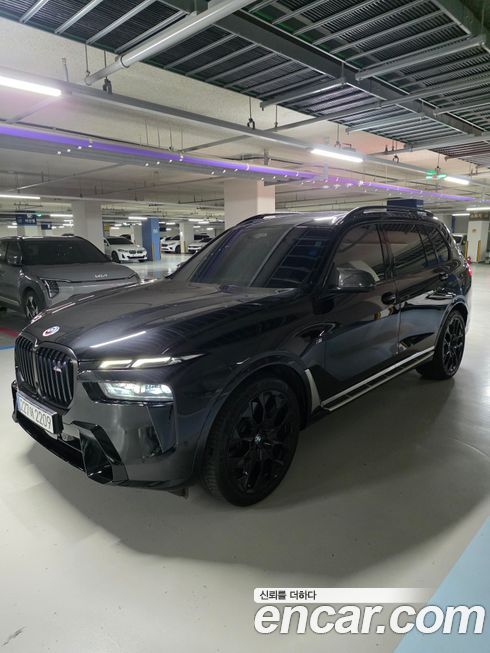 BMW X7 2024
