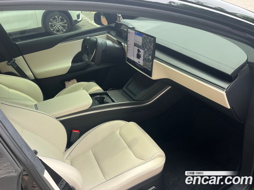 Tesla Model X 2023