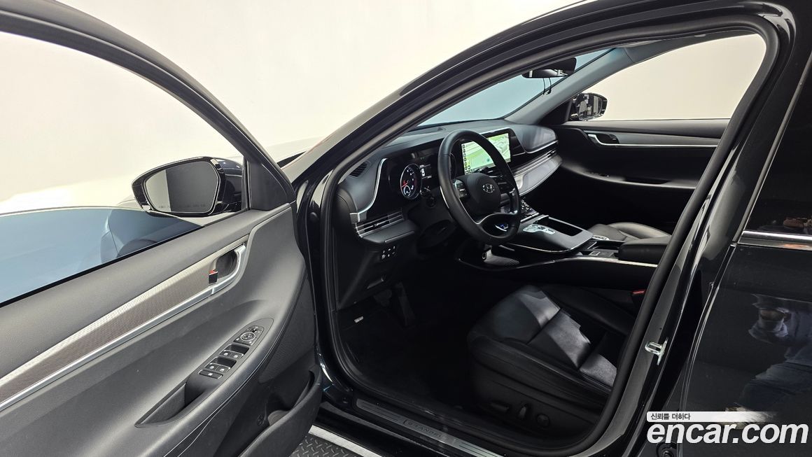 Hyundai Grandeur 2020