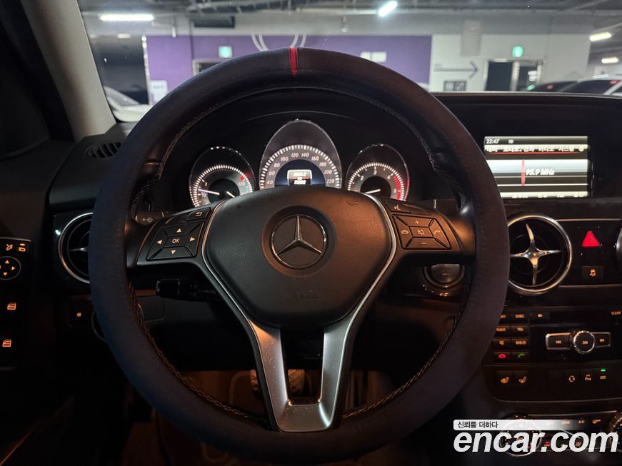 Mercedes-Benz GLK-Class 2015