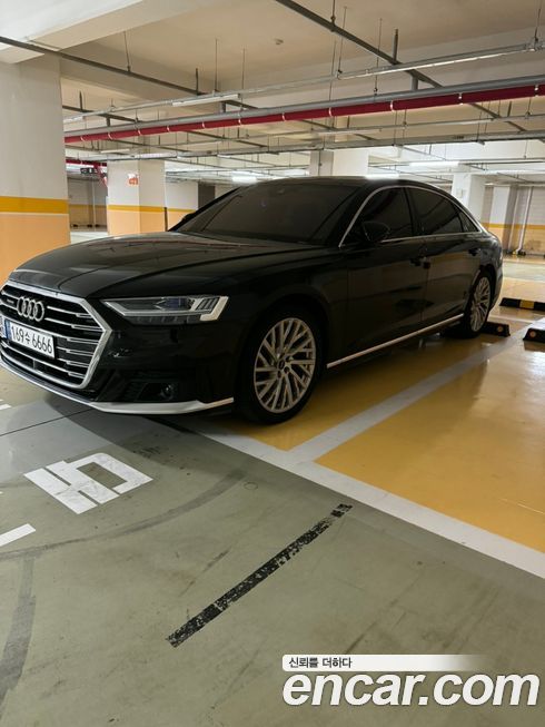 Audi A8 2021