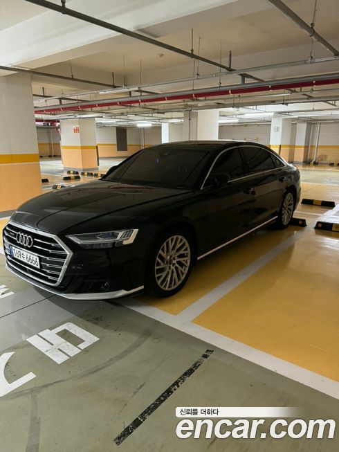 Audi A8 2021