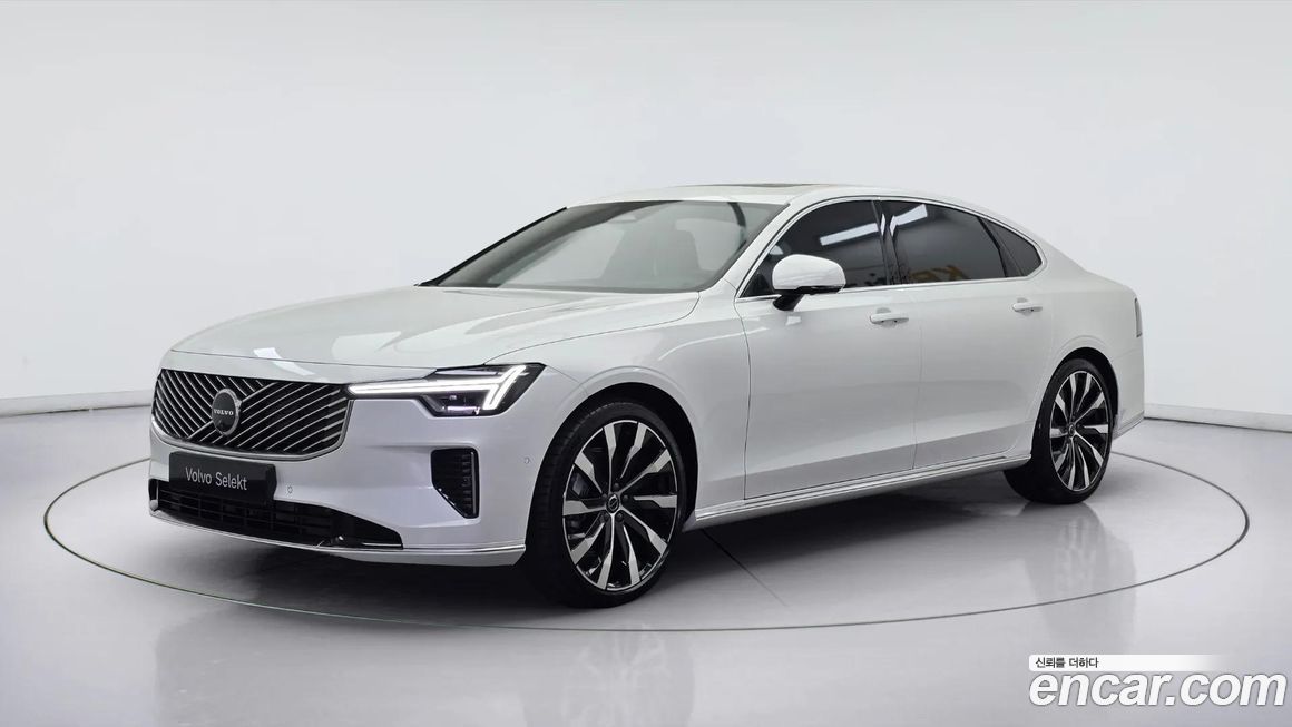 Volvo S90 2026