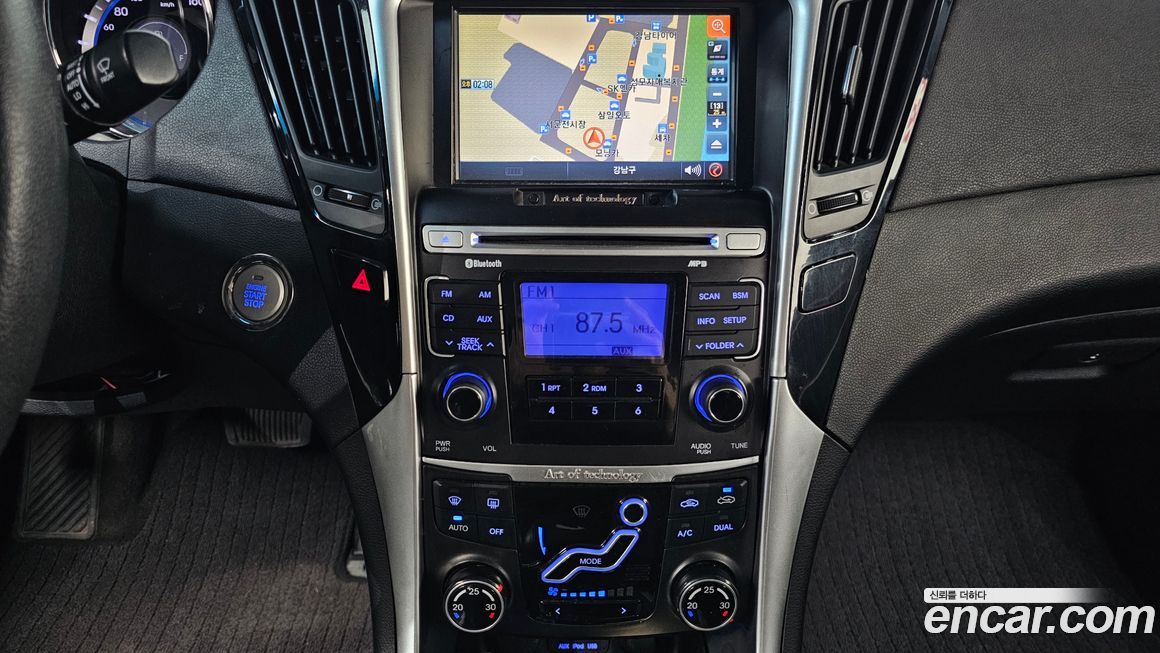 Hyundai Sonata 2010