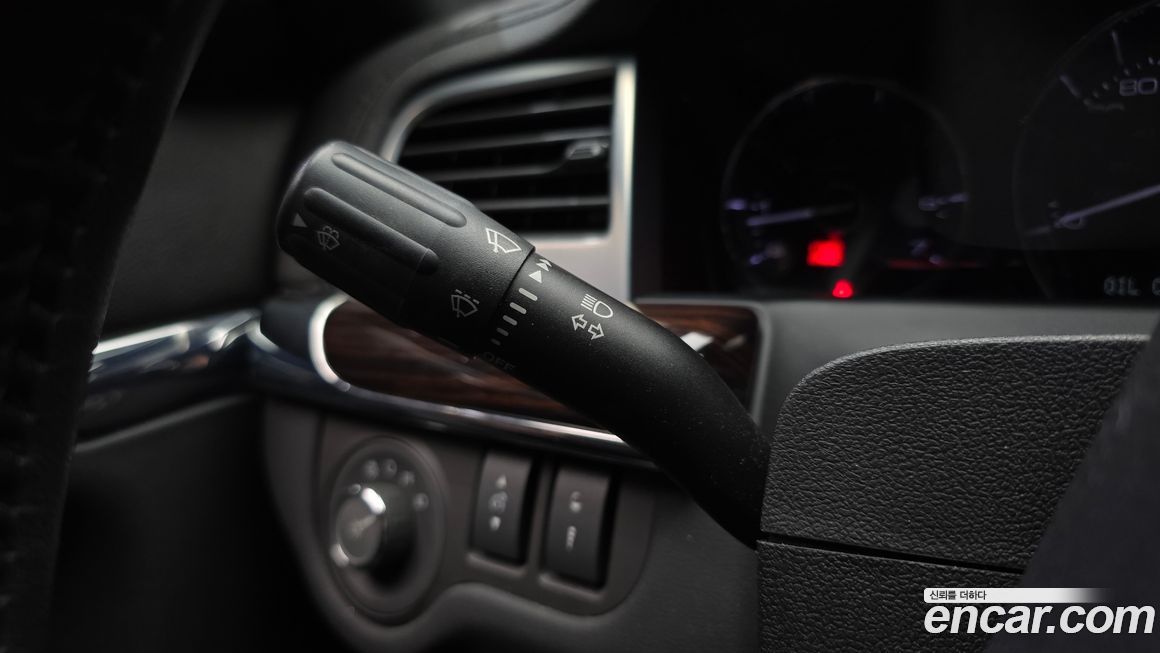 Lincoln MKS 2011