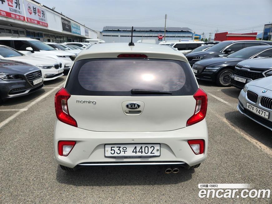 Kia morning 2018