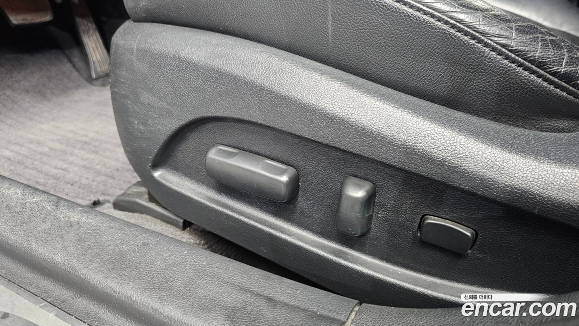 Hyundai Sonata 2010