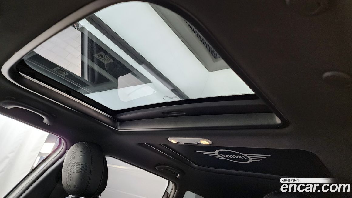 Mini Clubman 2023