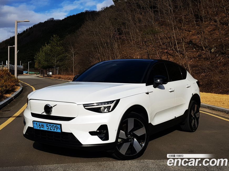 Volvo C40 2022