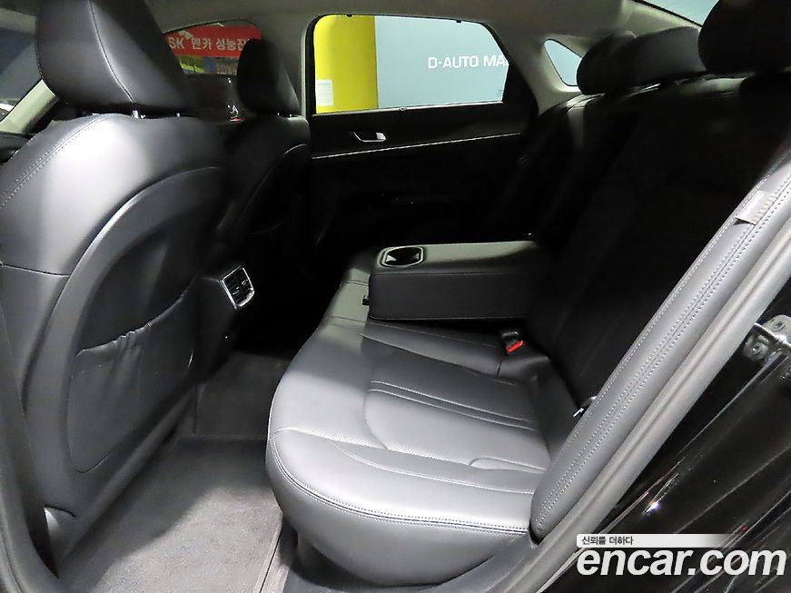 Kia K5 2023