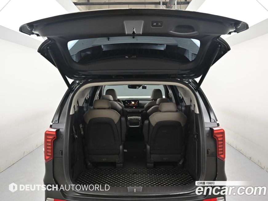 Kia Canival 2024