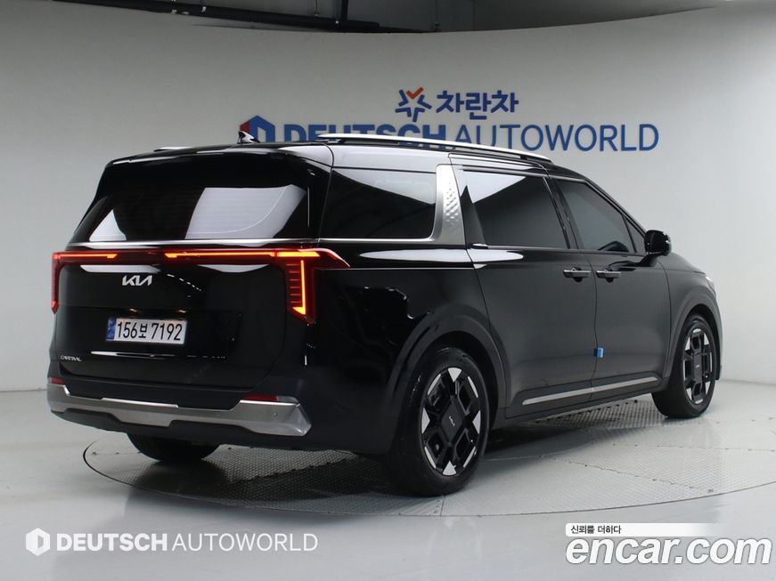 Kia Canival 2024
