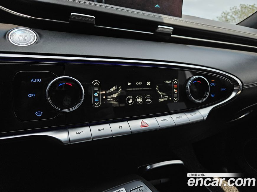 Genesis GV70 2021