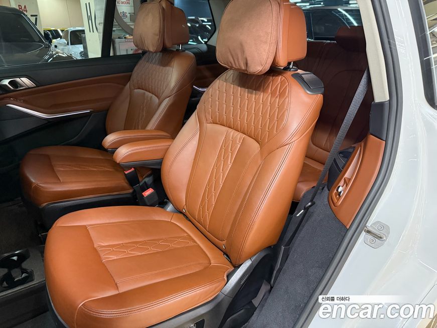 BMW X7 2019