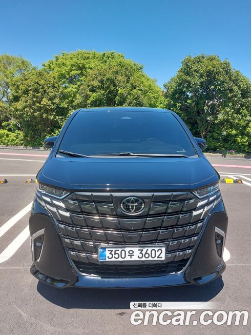 Toyota Alphard 2025