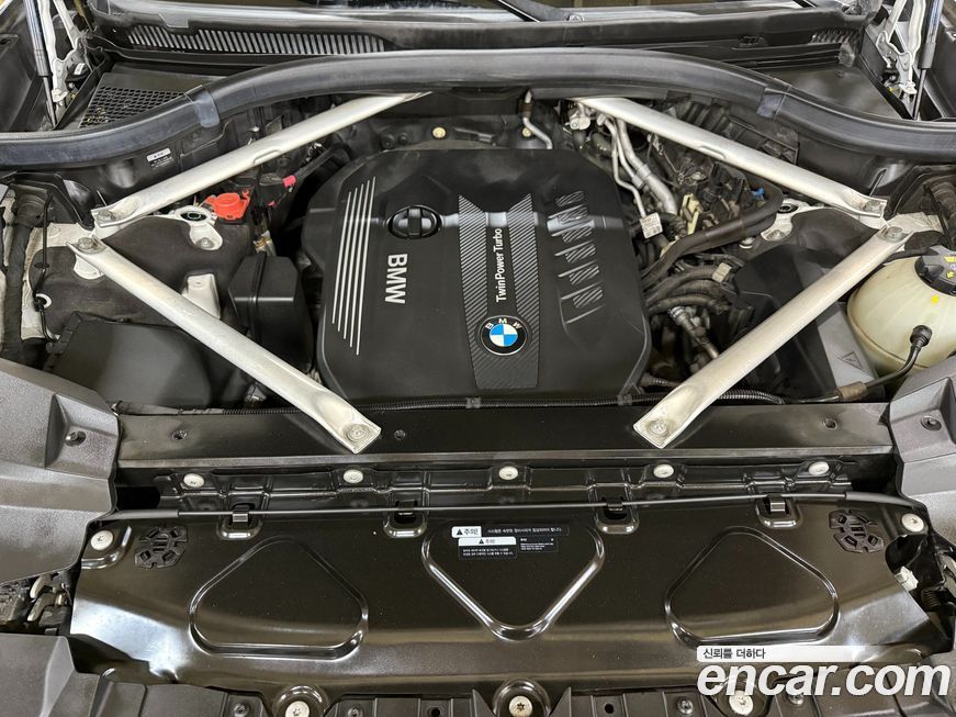 BMW X7 2019