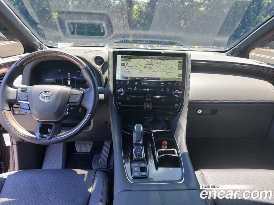 Toyota Alphard 2025