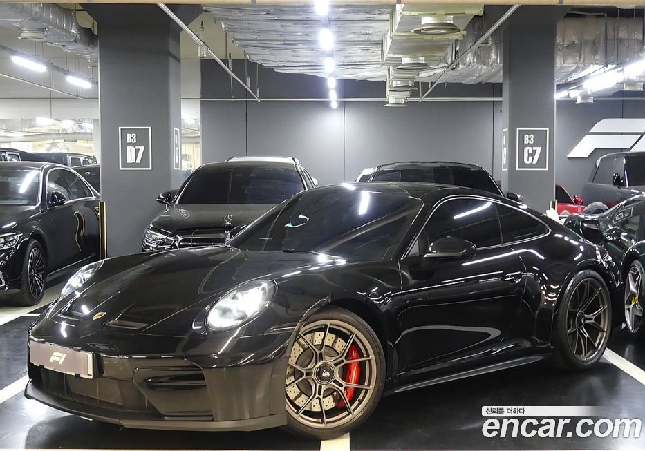Porsche 911 2025