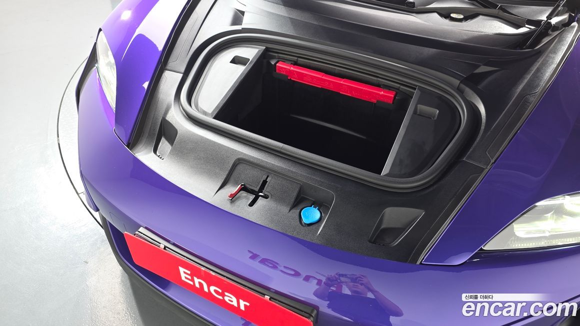 Porsche Taycan 2025