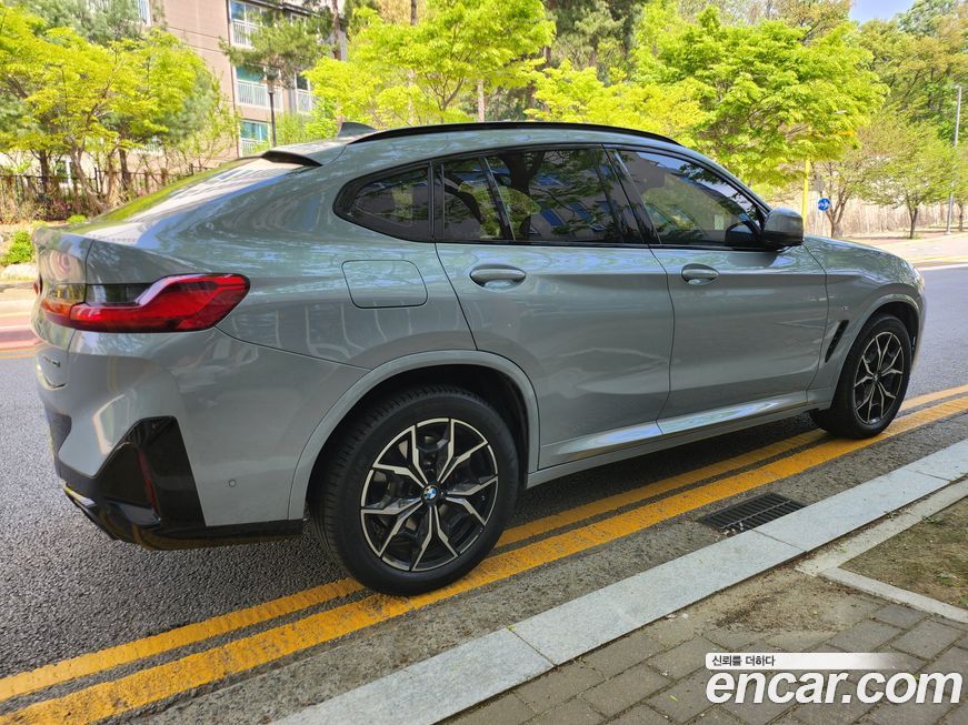 BMW X4 2022
