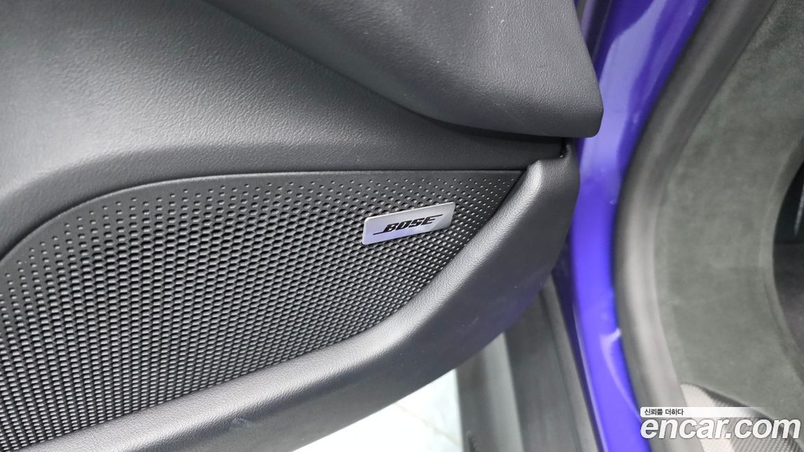 Porsche Taycan 2025