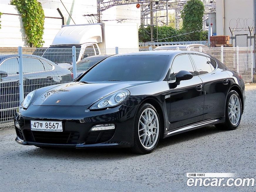 Porsche Panamera 2011