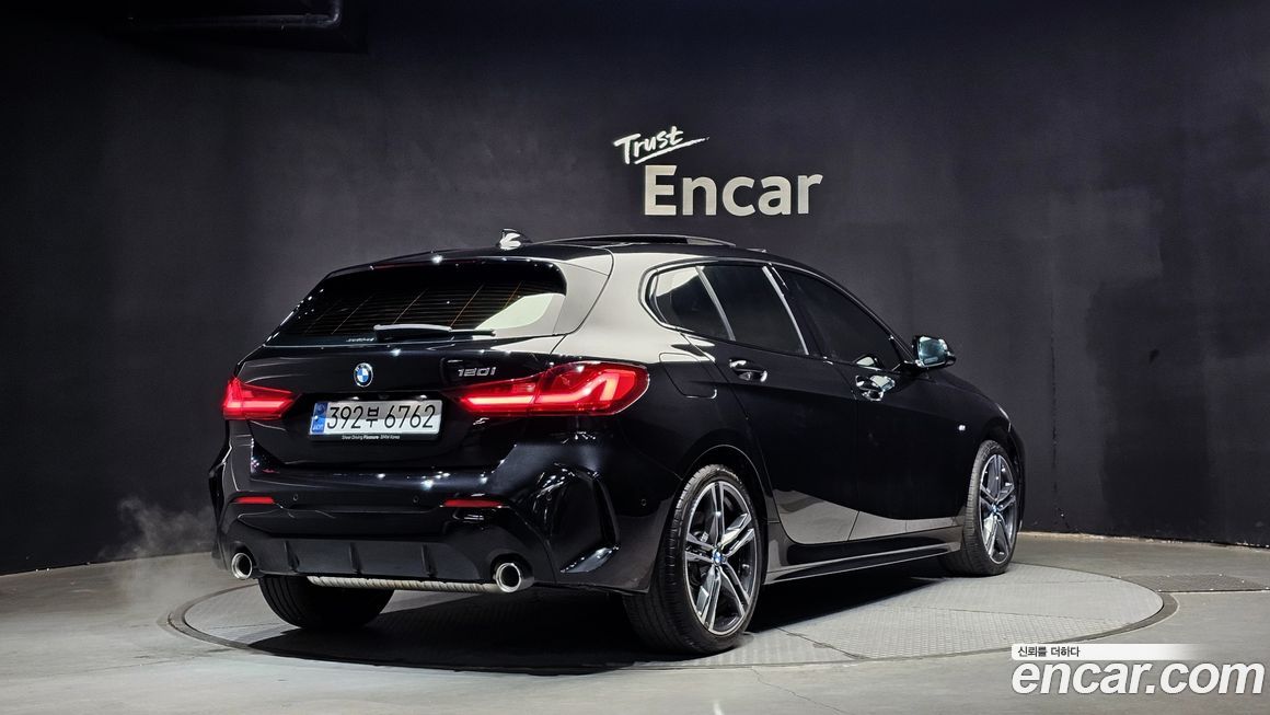 BMW 1-Series 2024