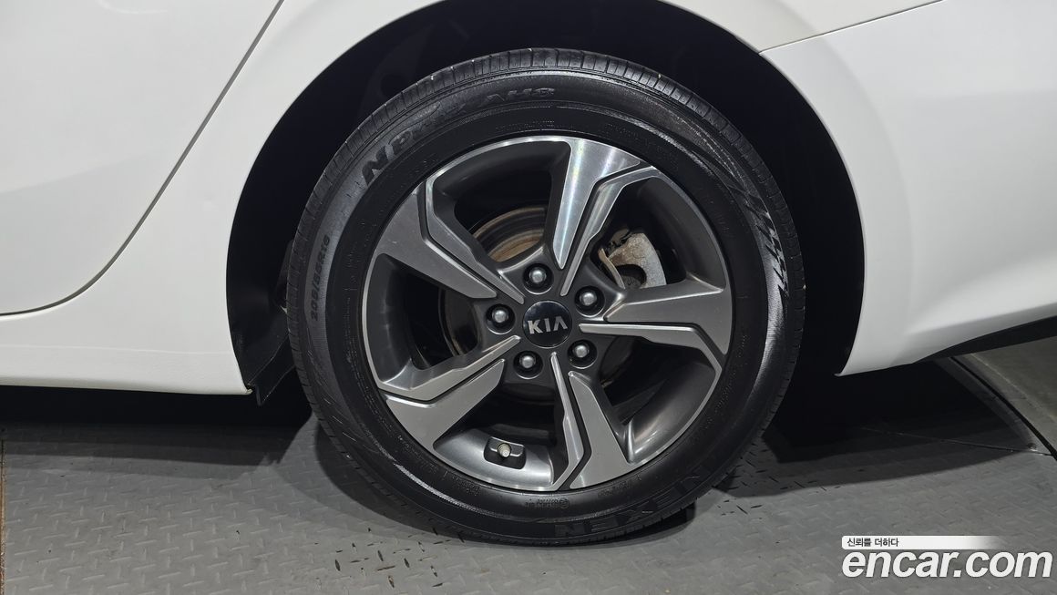 Kia K3 2019