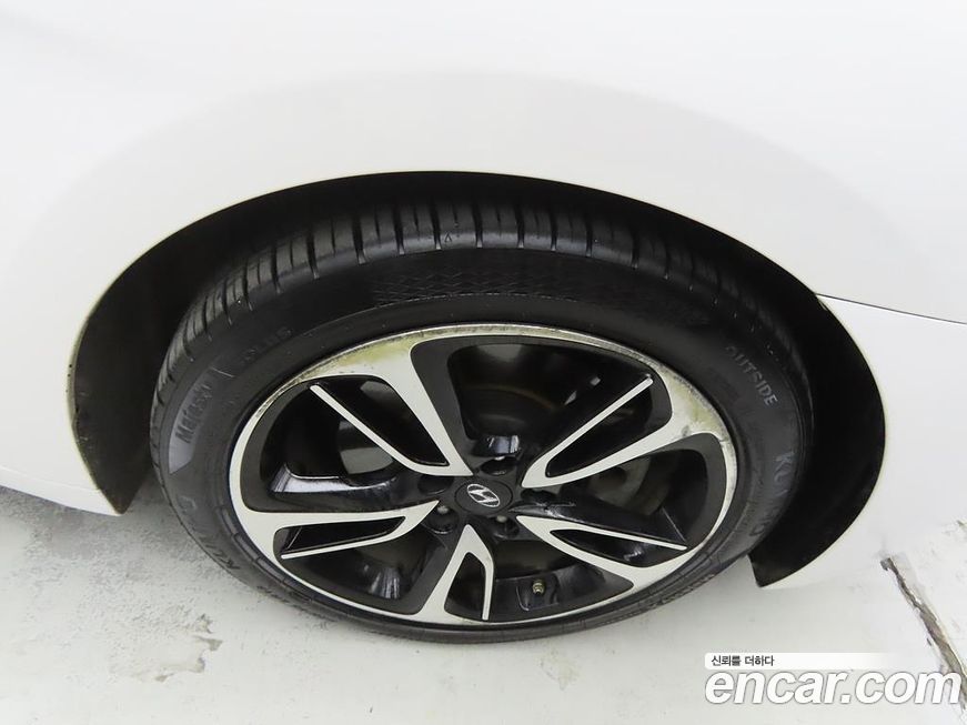 Hyundai i40 2016