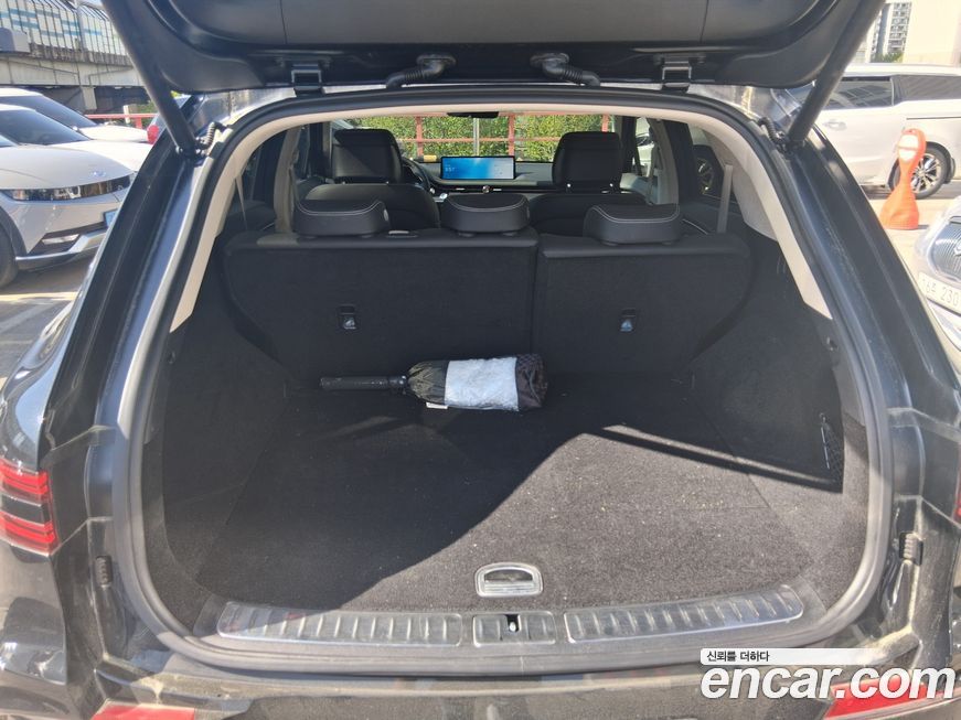 Genesis GV70 2024