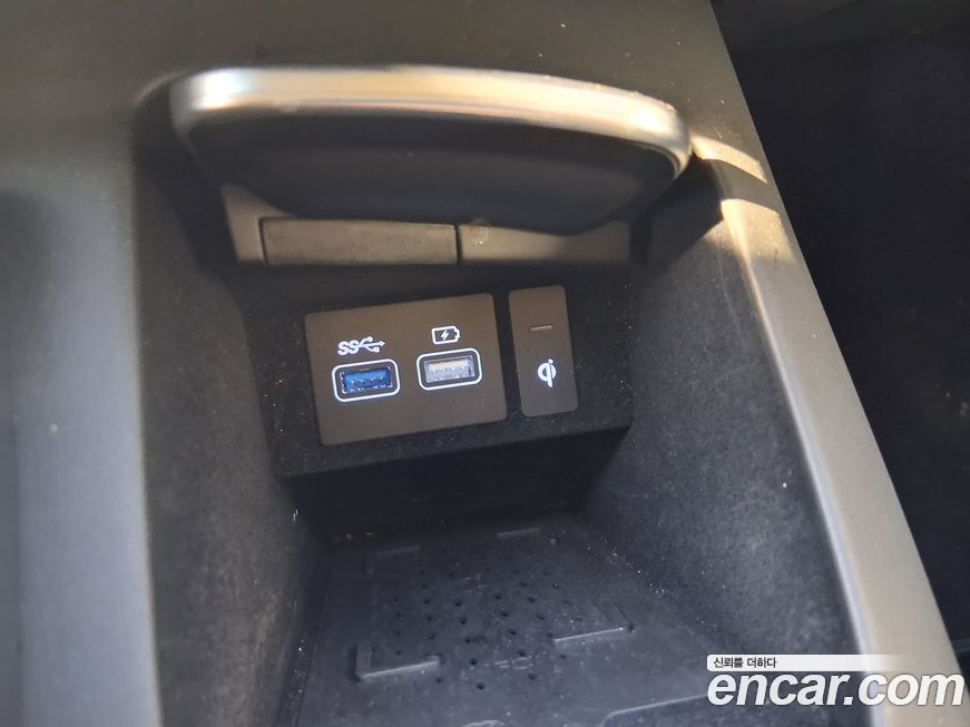 Genesis GV70 2024