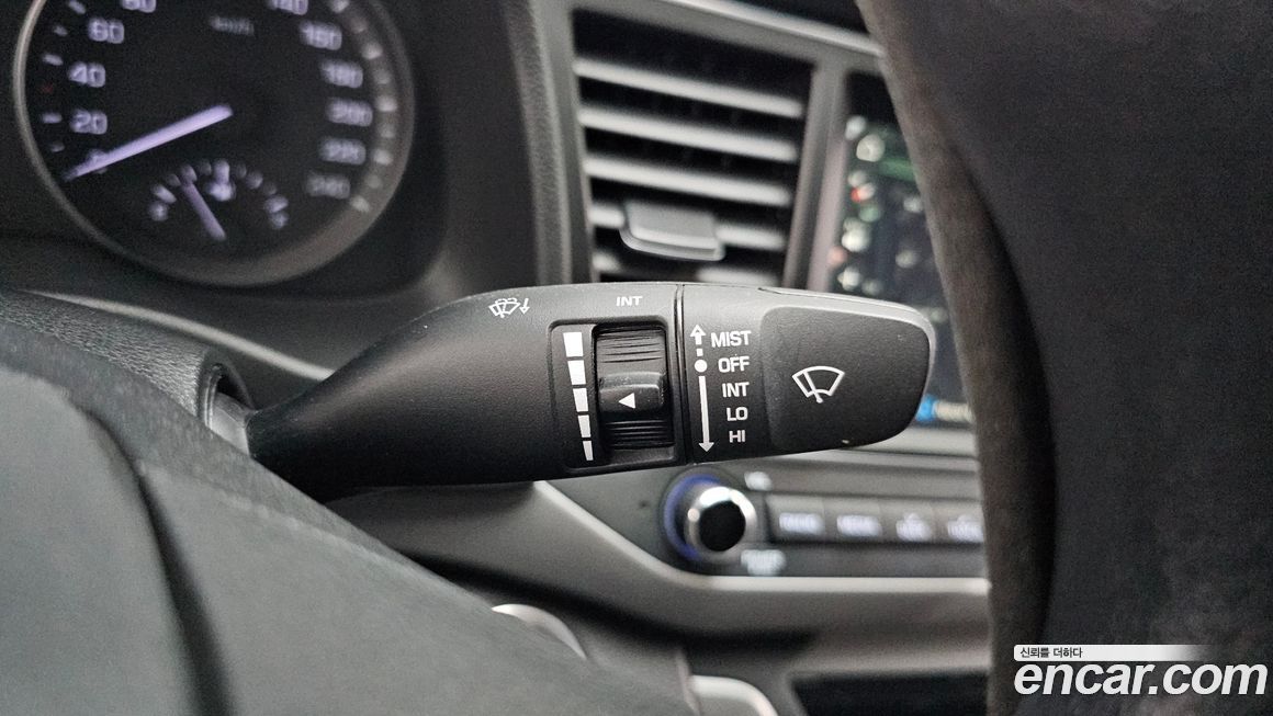 Hyundai AVANTE 2018