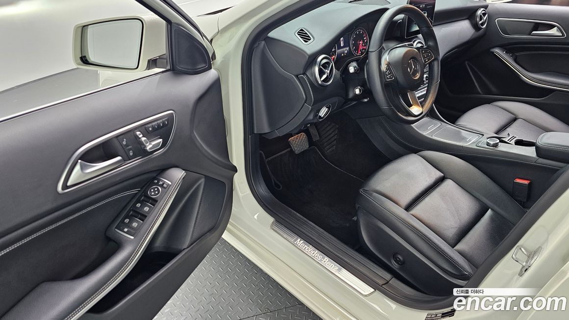Mercedes-Benz A-Class 2017