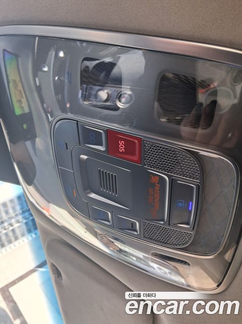 Genesis GV70 2024