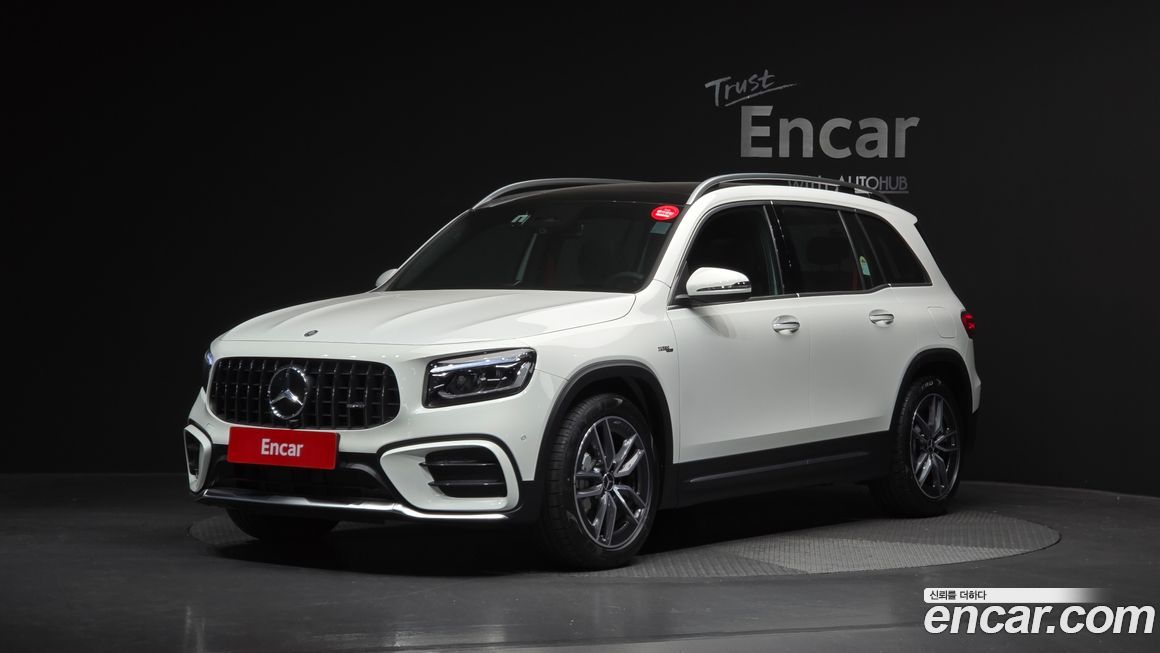 Mercedes-Benz GLB-Class 2025