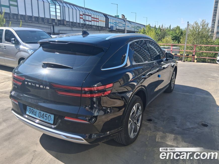 Genesis GV70 2024