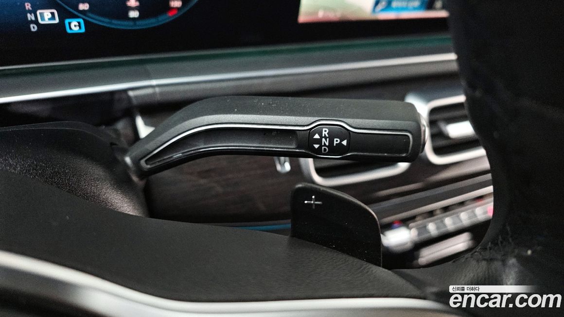 Mercedes-Benz GLE-Class 2021