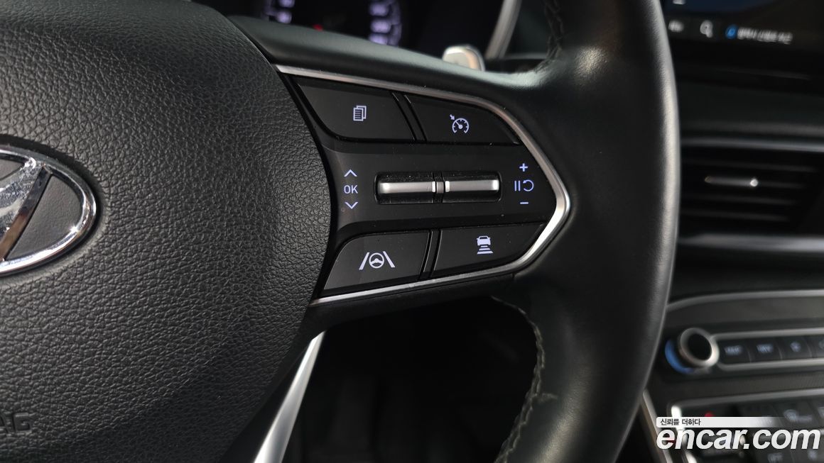 Hyundai Santafe 2022