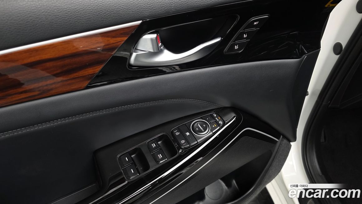 Kia K7 2016