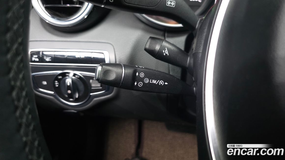 Mercedes-Benz C-Class 2015