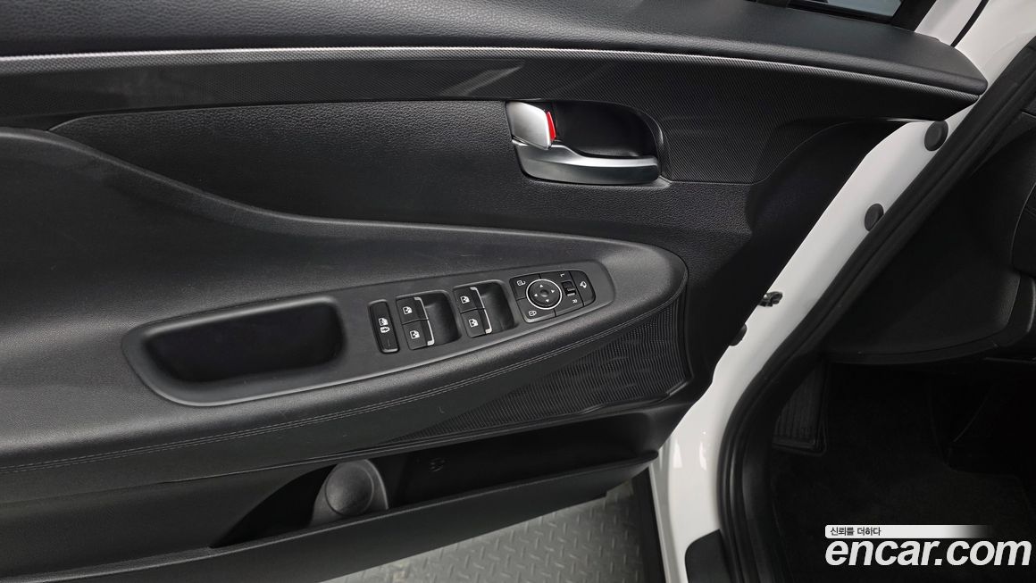 Hyundai Santafe 2022