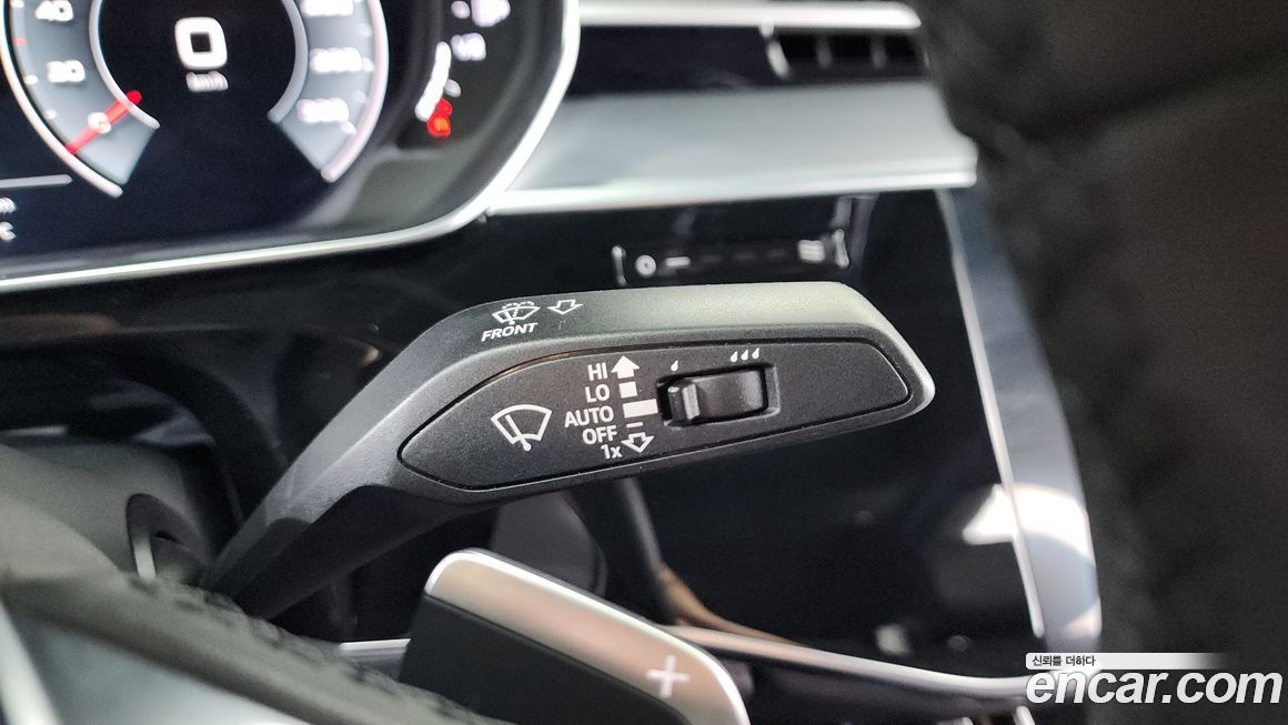 Audi A8 2025