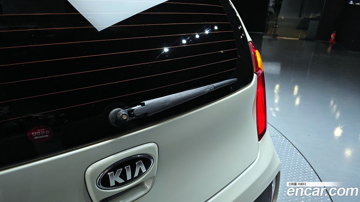 Kia morning 2013
